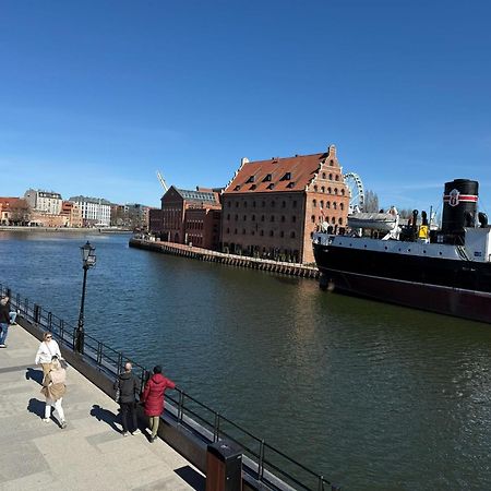 Motlawa Apartments - Old Town & River Viev, Fast Wifi Gdansk Bagian luar foto