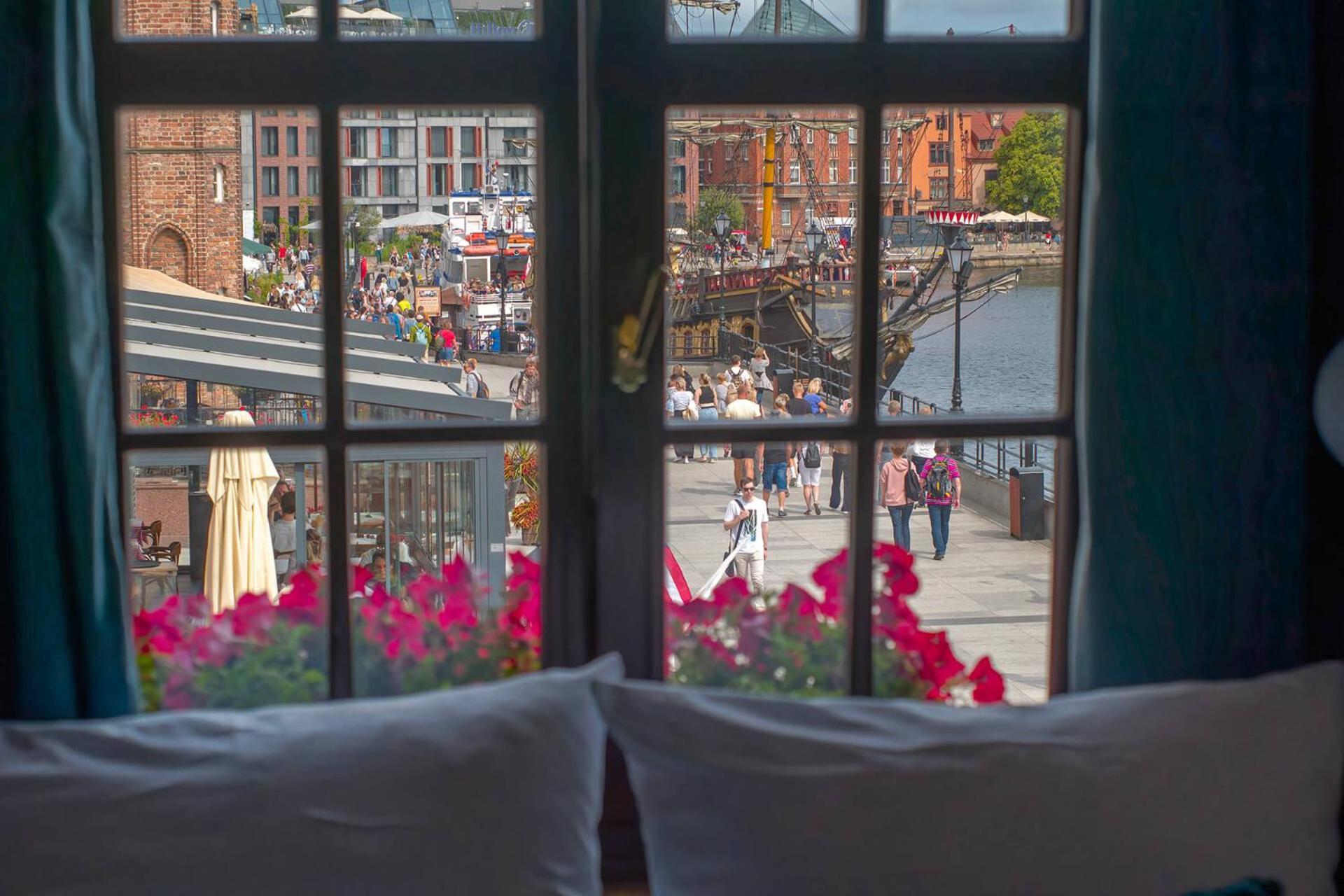 Motlawa Apartments - Old Town & River Viev, Fast Wifi Gdansk Bagian luar foto